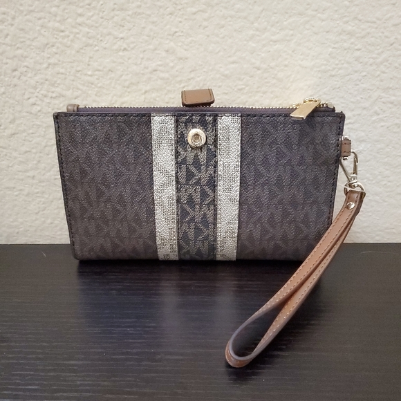 Michael Kors Signature Jet Set Medium Double Zip Wristlet Wallet - Picture 4 of 9